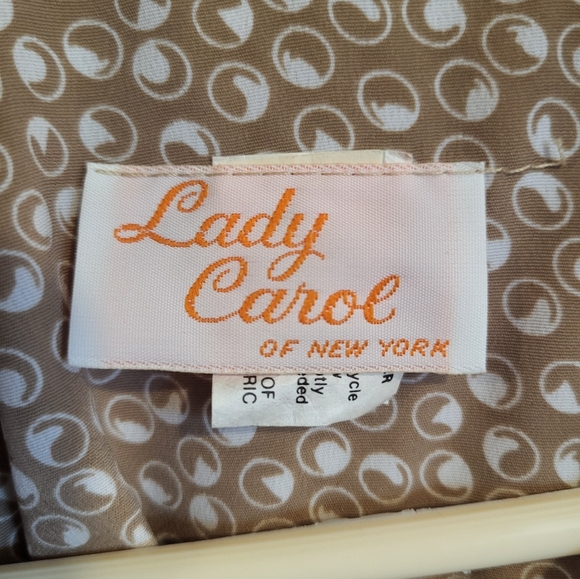 Vintage 2-Piece Suit - Lady Carol - Size 16 - Picture 7 of 11